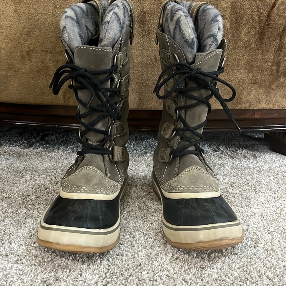 Sorel winter boots